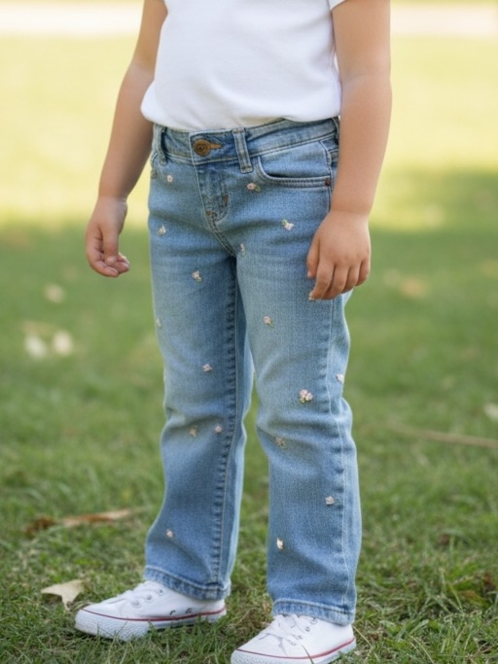 Cat & Jack Floral Embroidered Blue Jeans 3T